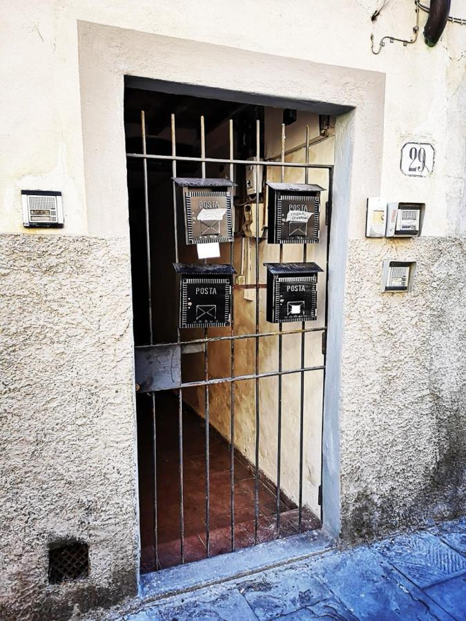 Florentine Style Apartment In San Frediano Φλωρεντία Εξωτερικό φωτογραφία